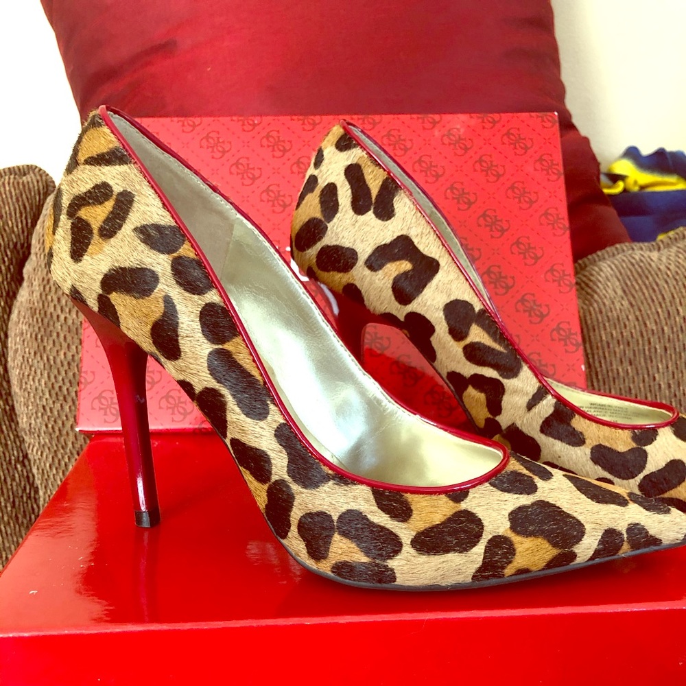 Guess leopard faux pony hair pumps